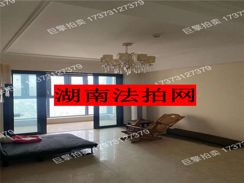 恒大御景半島法拍房錦繡苑7、8棟2401號(hào)