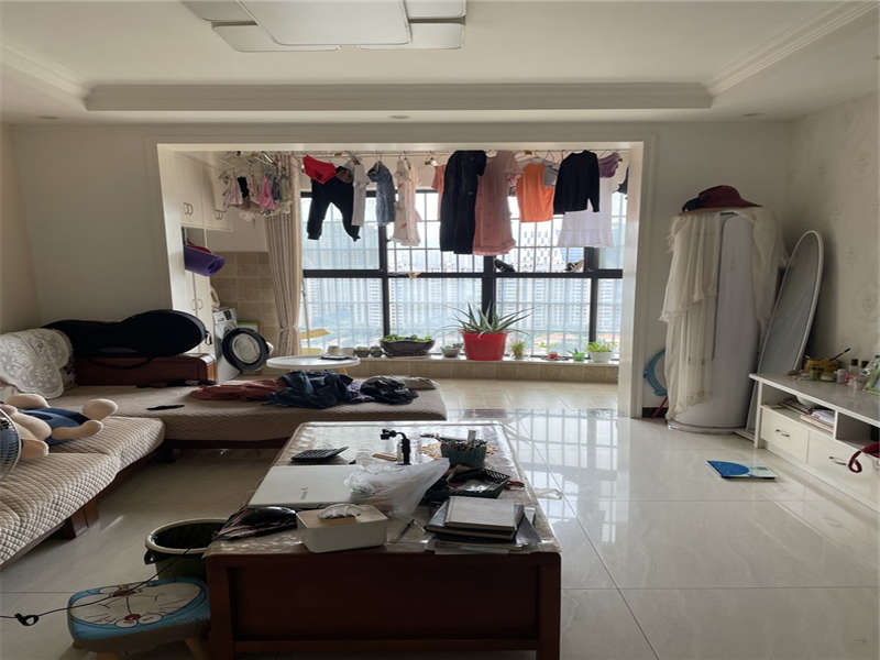 金澤園小區(qū)法拍房二期2、3棟2502室