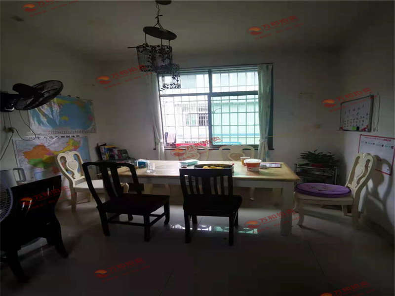 泉塘社區(qū)安置房二期法拍房14棟210、212號501室