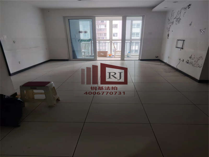 萬國城MOMA法拍房二期5號(hào)棟1102號(hào)