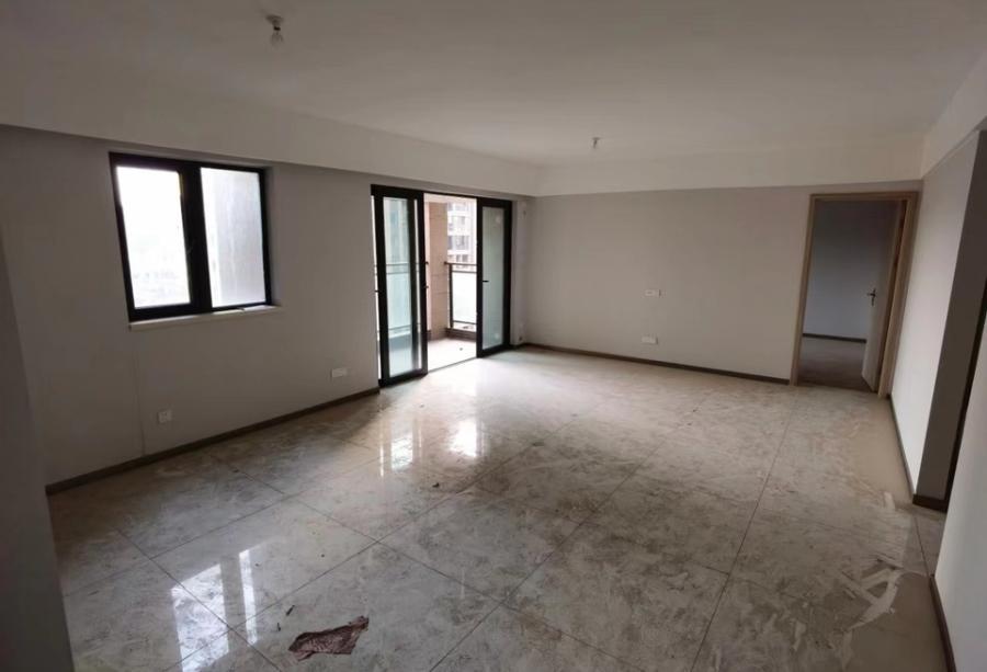 時(shí)代傾城五期（玫瑰園社區(qū)六）法拍房82#、83#棟1301號(hào)