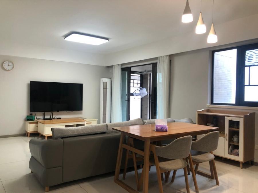 時(shí)代傾城五期（玫瑰園社區(qū)六）法拍房82#、83#棟3404室