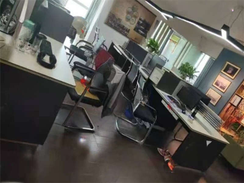 興威名座法拍房2904、2905室