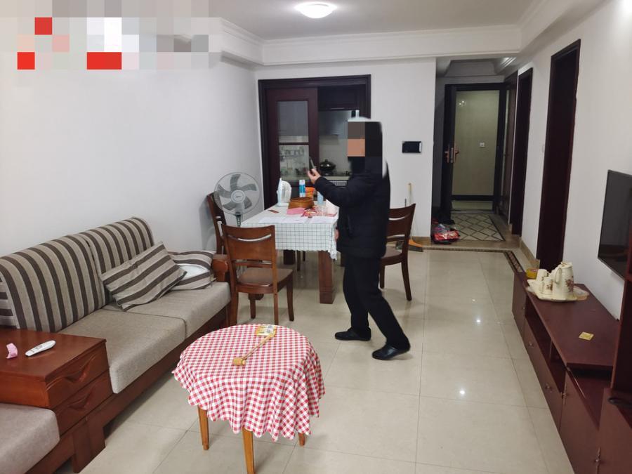 中海國際社區(qū)一期（中海江御名園）法拍房一期金楠街3、4棟2203號