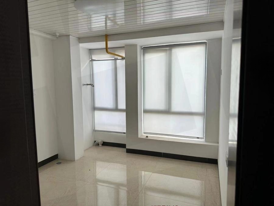 中建偶寓（中建芙蓉嘉苑）法拍房22、23、27棟376號房及屋內(nèi)兩臺空調(diào)