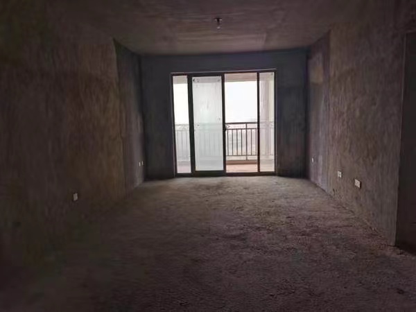 江濱家園華庭苑（華苑）法拍房5棟302室、304室