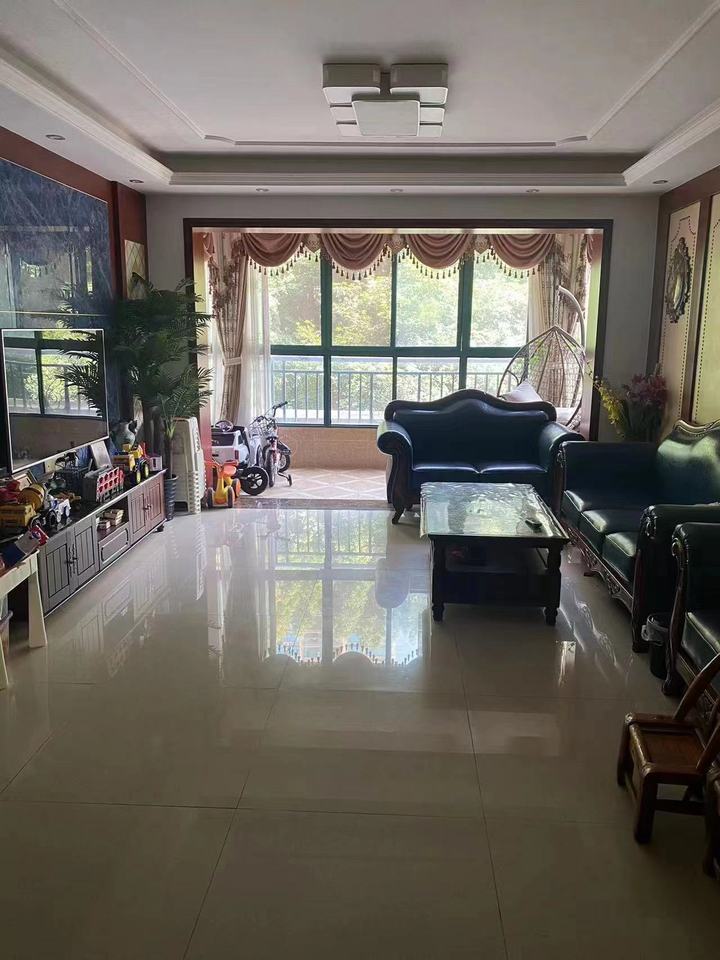 恒大名都法拍房5、6、7棟209號