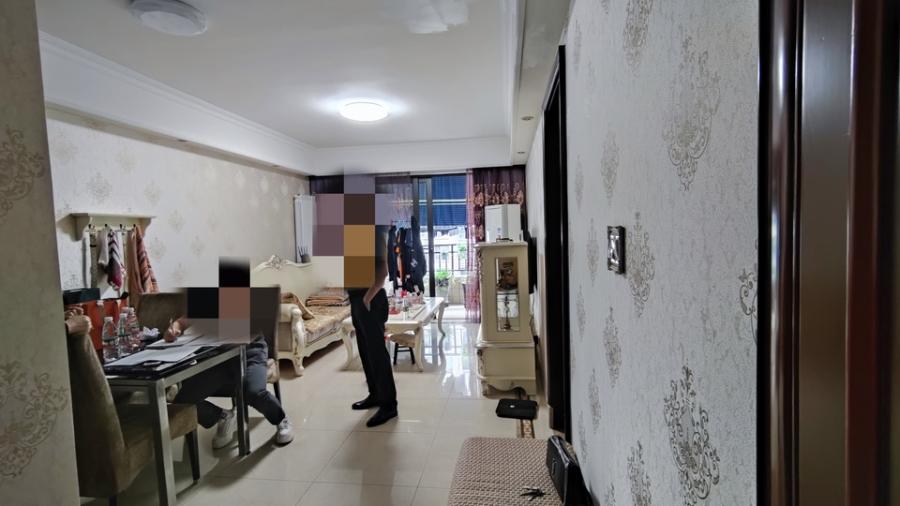 中海國(guó)際社區(qū)一期（中海江御名園）法拍房一期金楠街13、14棟1002室及室內(nèi)家具電器