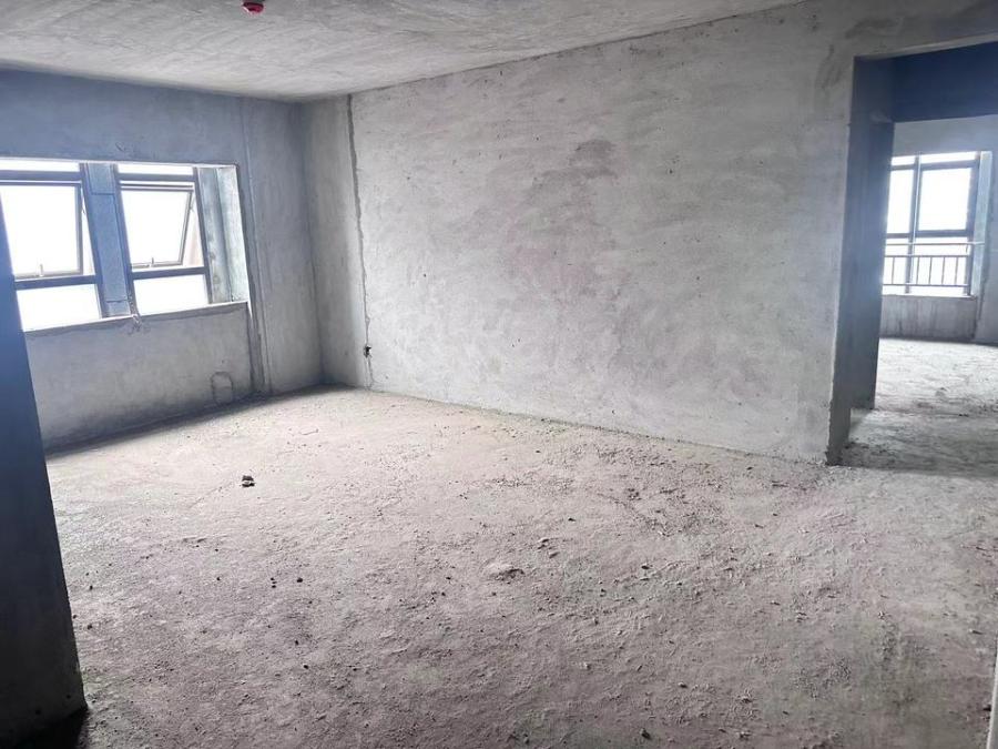 大財(cái)門(mén)公寓法拍房16024號(hào)