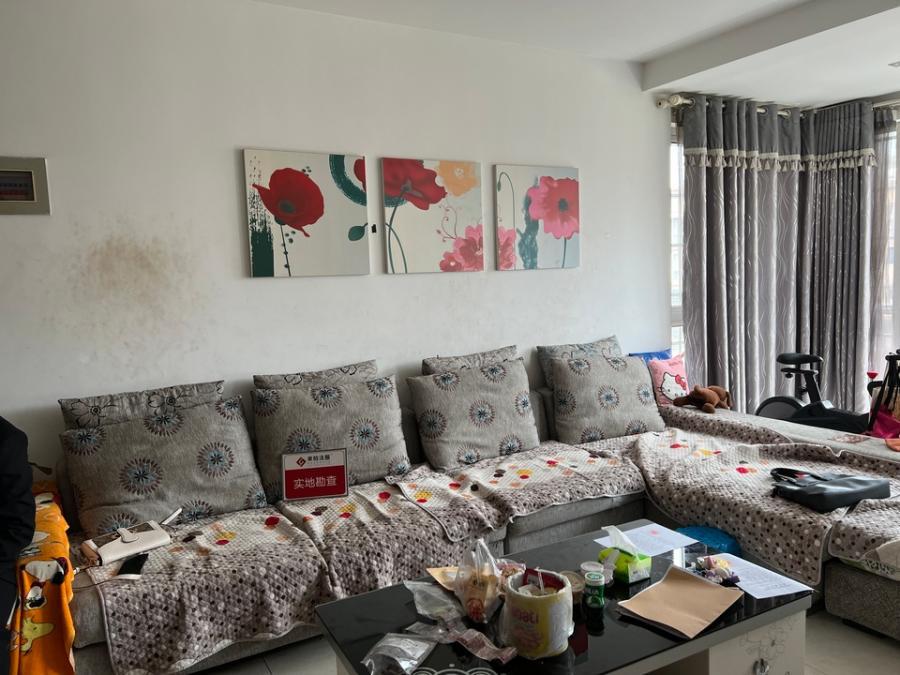 鑫天山城明珠法拍房2棟1707、1708室