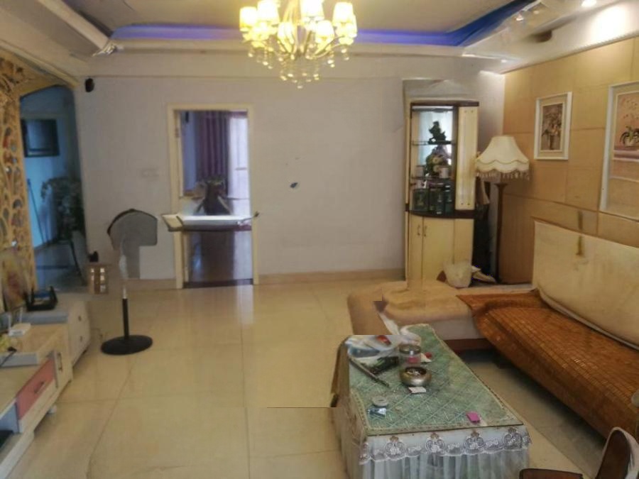 長(zhǎng)建市場(chǎng)（長(zhǎng)建建材市場(chǎng)）法拍房1、2棟301號(hào)