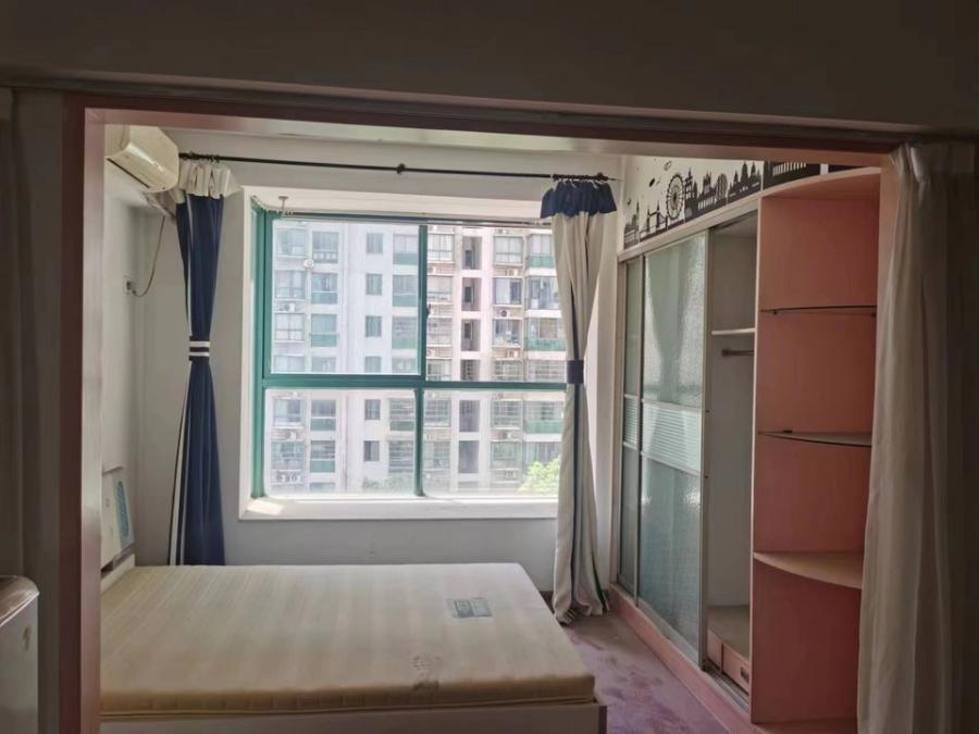 曙光大邸法拍房1、2、3、4棟及裙樓711號