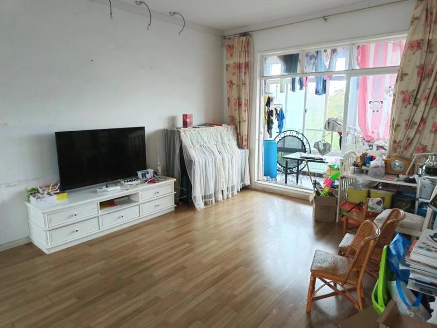 荷塘月色莊園法拍房簡(jiǎn)愛(ài)區(qū)1棟604房