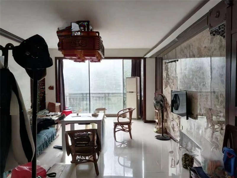 向陽門第法拍房3棟205號(hào)