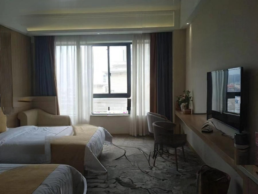 湖南華?。ɑ鹧骈_發(fā)區(qū)二片）法拍房1棟714號