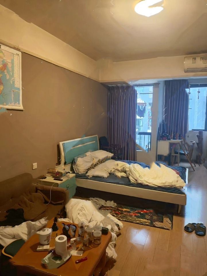 萬科金色家園法拍房1區(qū)、2區(qū)1123號