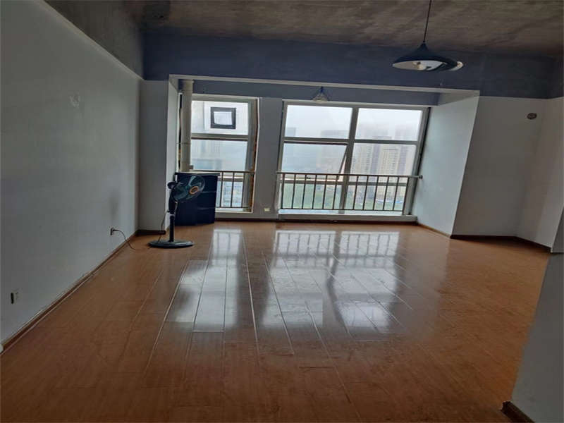 恒泰廣場（恒泰商業(yè)廣場）法拍房1棟（塔樓）、5棟（塔樓）、商業(yè)（裙房）地下室1322房