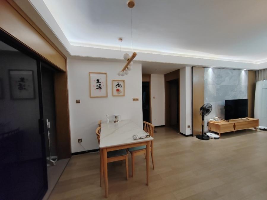 潤和又一城法拍房7、8期32#棟2303室