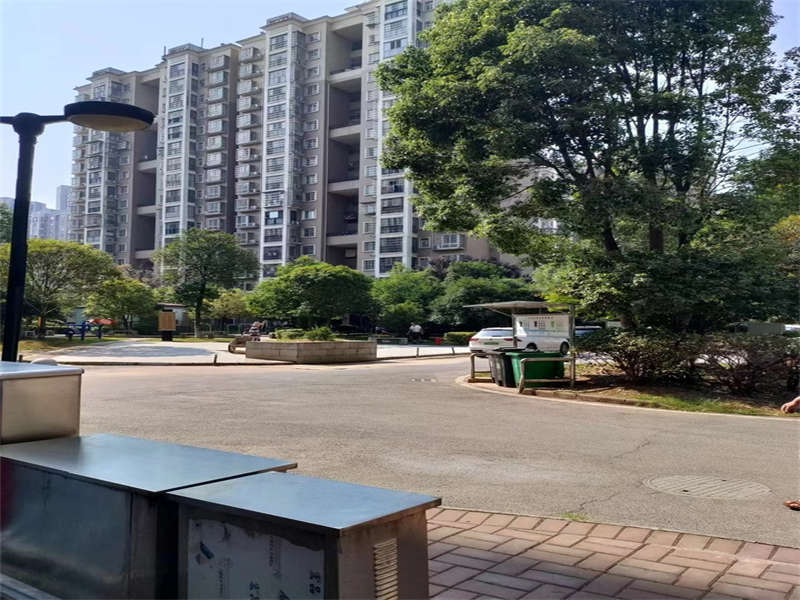 麓谷和馨園法拍房B區(qū)6、7棟1109號