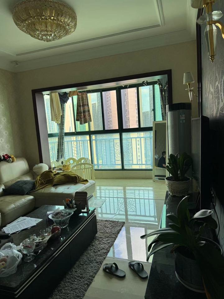 恒大雅苑法拍房34、35號(hào)棟2204室