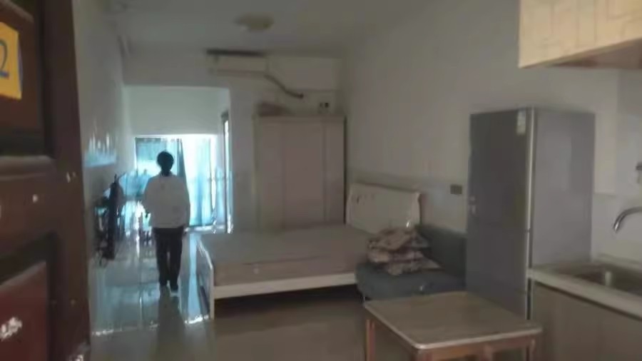 中建芙蓉嘉苑法拍房22、23、27 棟 802 室