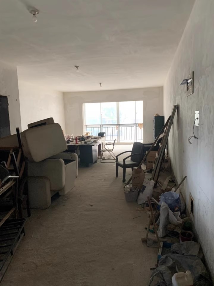 香樟景苑法拍房7棟204房（共10套房，可單獨(dú)競(jìng)拍）