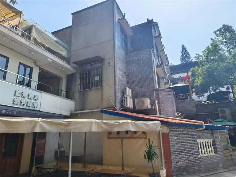 望月湖小區(qū)(望月湖三片)法拍房101、201等3套房產(chǎn)