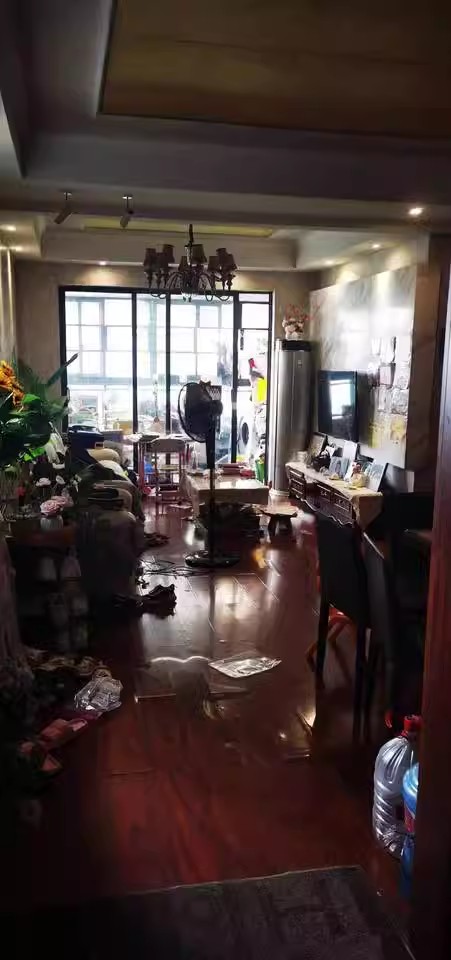 弘德好萊城（宜居雅苑）法拍房1棟 602號