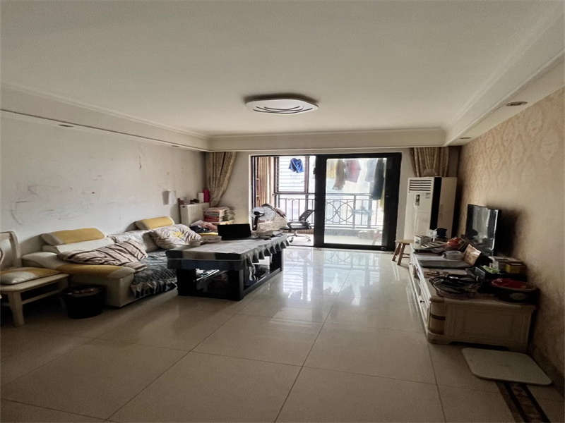 中海國際社區(qū)一期（中海江御名園）法拍房金楠街1、2棟2402號