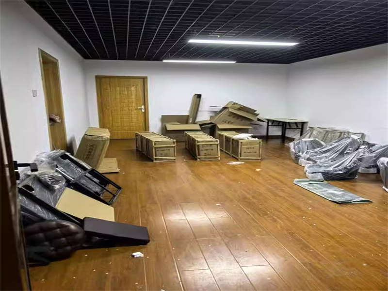 長房時(shí)代城法拍房20棟908