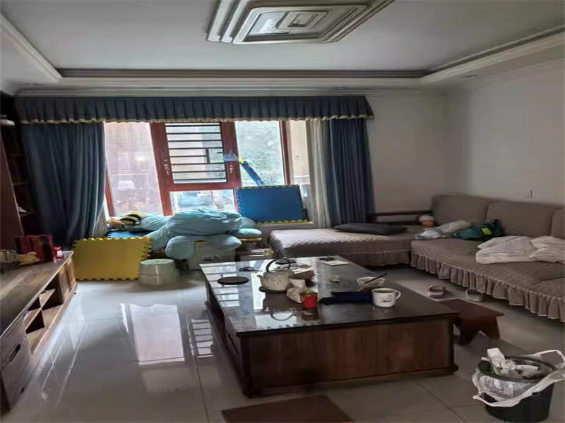 麓谷和馨園法拍房B區(qū)1、2棟113房