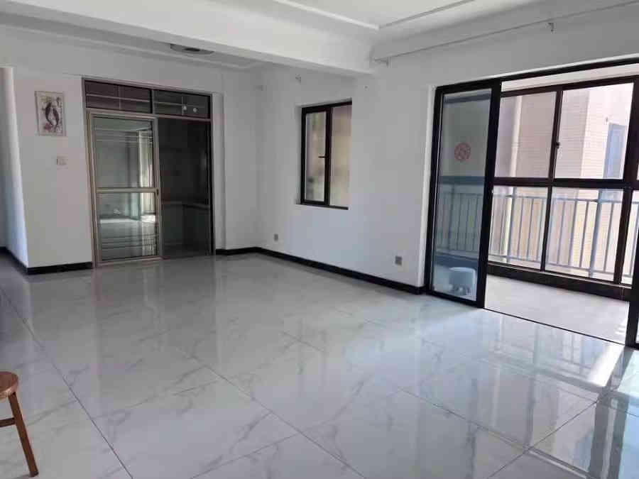 （大漏 雙學位 長郡雙語）鈺龍?zhí)煜录褕@法拍房二期住宅1棟2005號