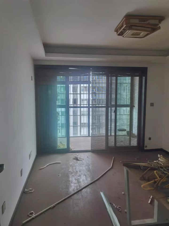 香格里嘉園法拍房1012