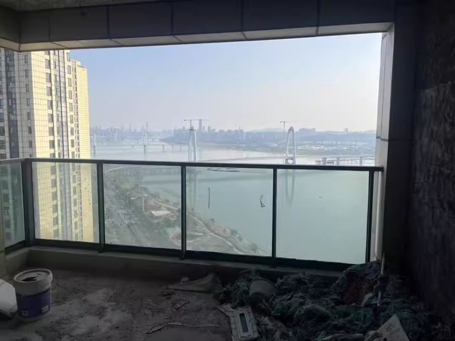 （6套一線江景）湘江壹號(hào)三期法拍房55棟2810號(hào)