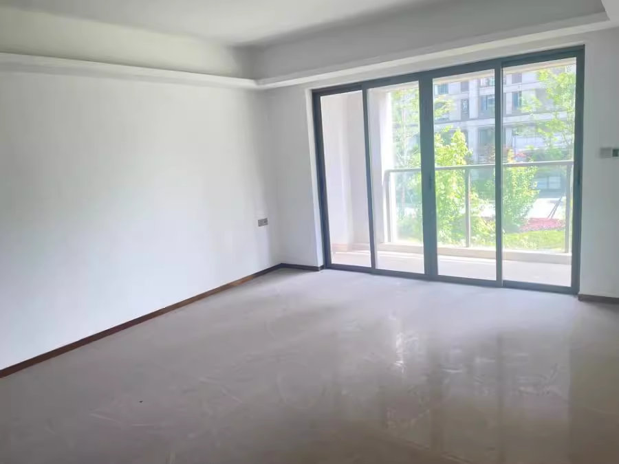 （洋房）陽(yáng)光城翡麗云邸12棟204房