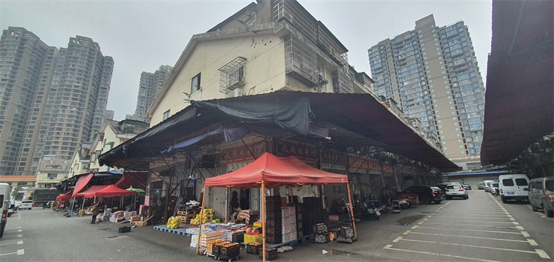 （1縫門面）勝利商貿市場10棟123房