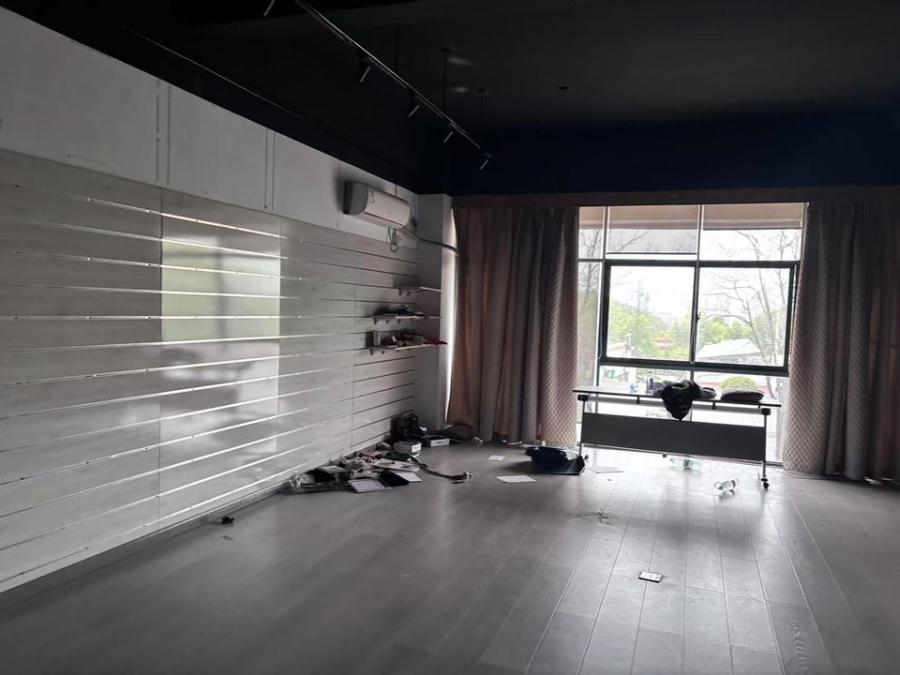 （兩層門面）悅禧國際山莊商住樓101房、201房、202房