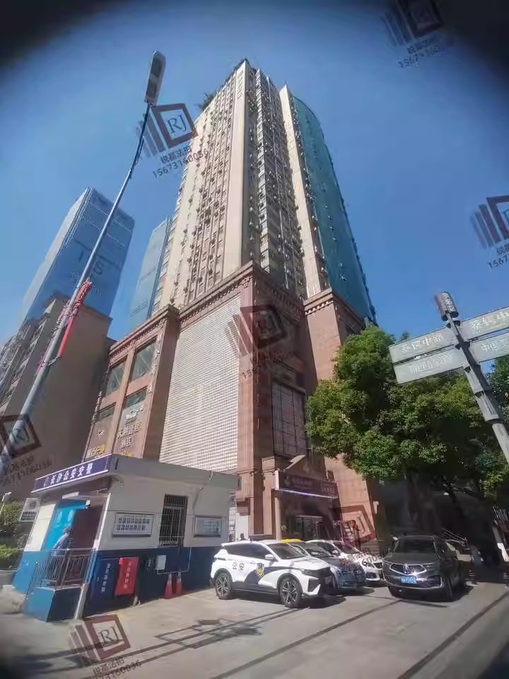 （月租9萬(wàn)）五一大道549號(hào)聯(lián)合商廈法拍門面103號(hào)房屋