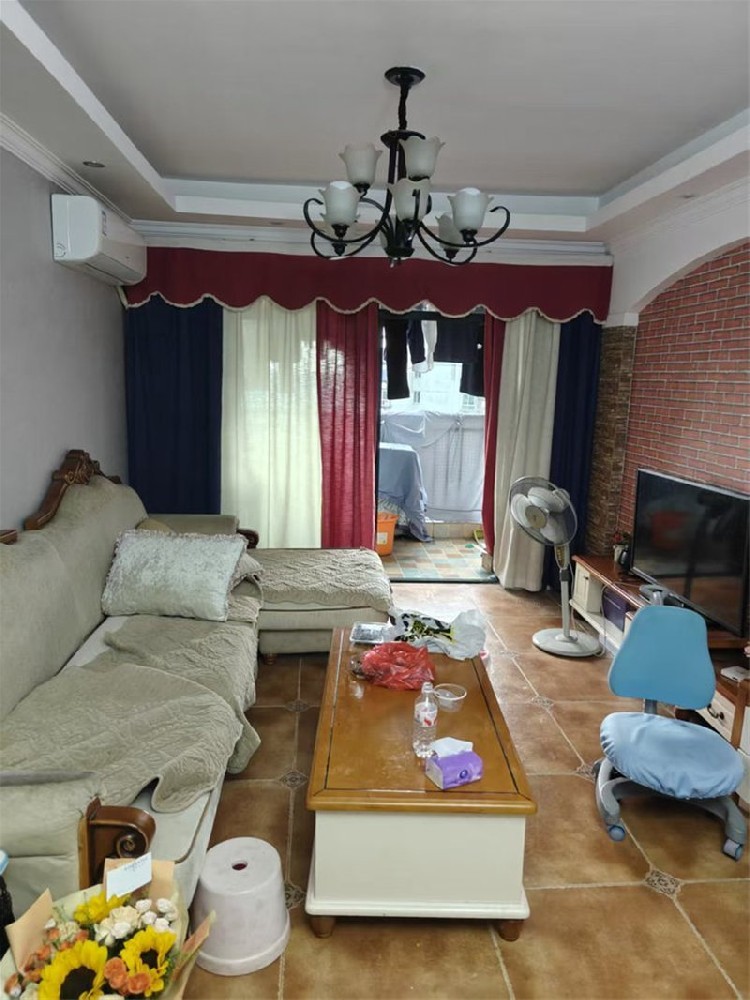 （五折，頂復(fù)）威爾士春天（綠洲花園）法拍房8棟3304